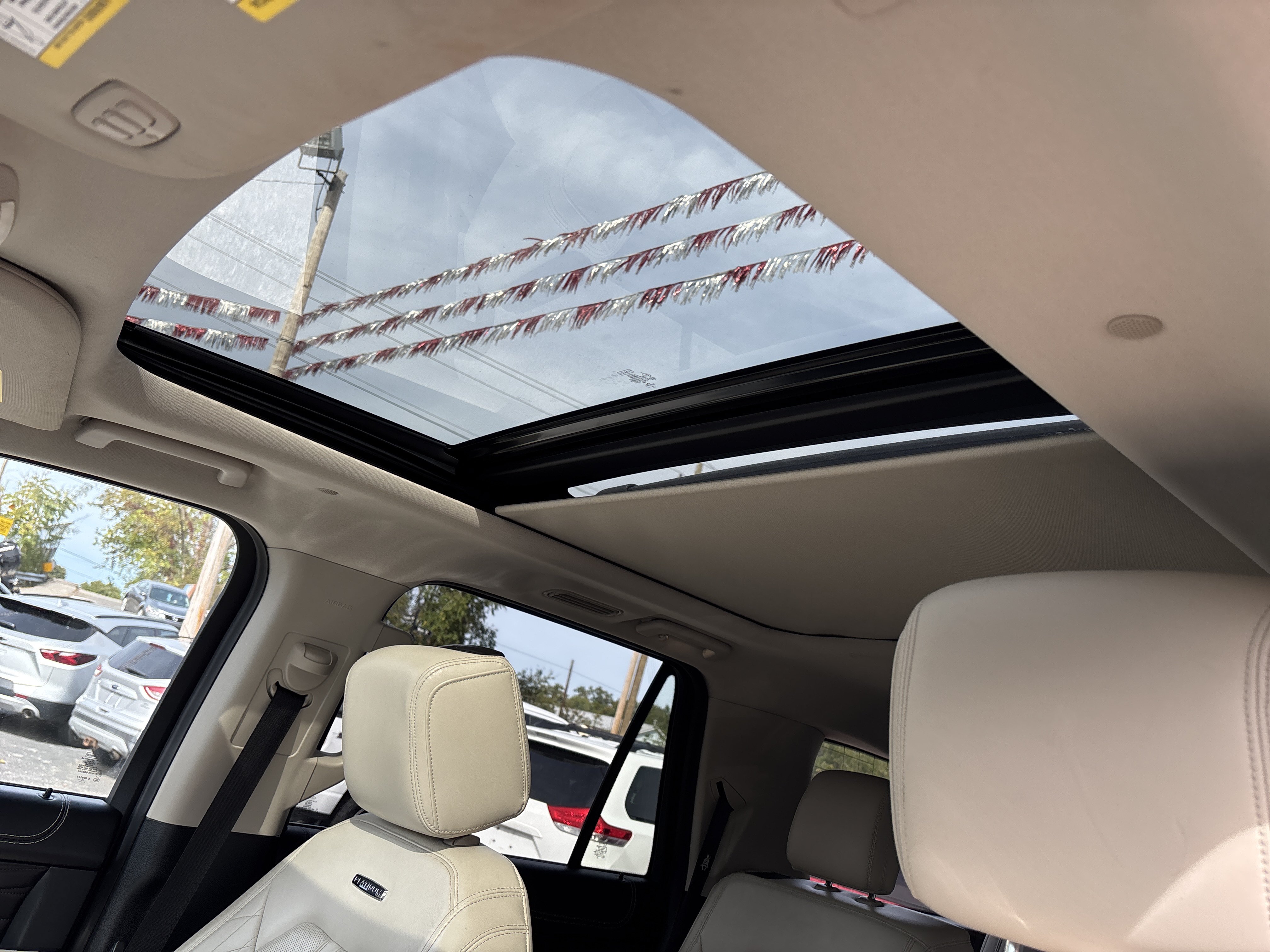 Used 2020 Ford Expedition Max Platinum AWD/4WD image 8