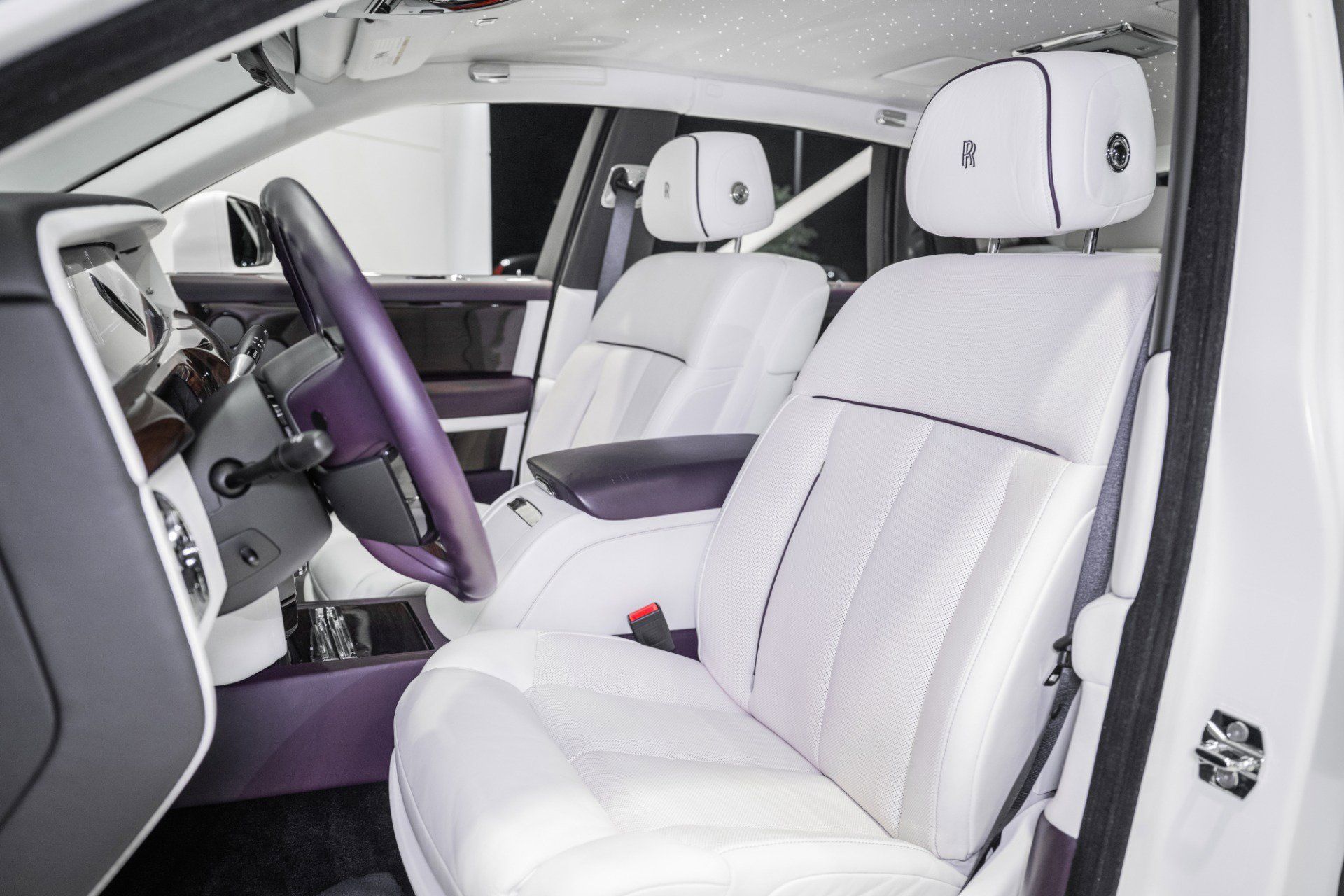 Used 2018 Rolls-Royce Phantom Sedan RWD image 18