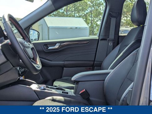 New 2025 Ford Escape ST-Line w/ Tech Pack #1 image 21