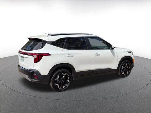 Used 2025 Kia Seltos S image 15