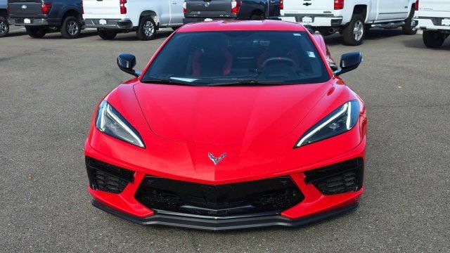 Used 2020 Chevrolet Corvette Stingray Premium Cpe w/ 3LT Preferred Equipment Group RWD image 3