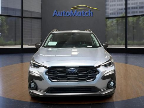 Used 2024 Subaru Crosstrek 2.5i Limited w/ Popular Package #3A AWD/4WD image 2