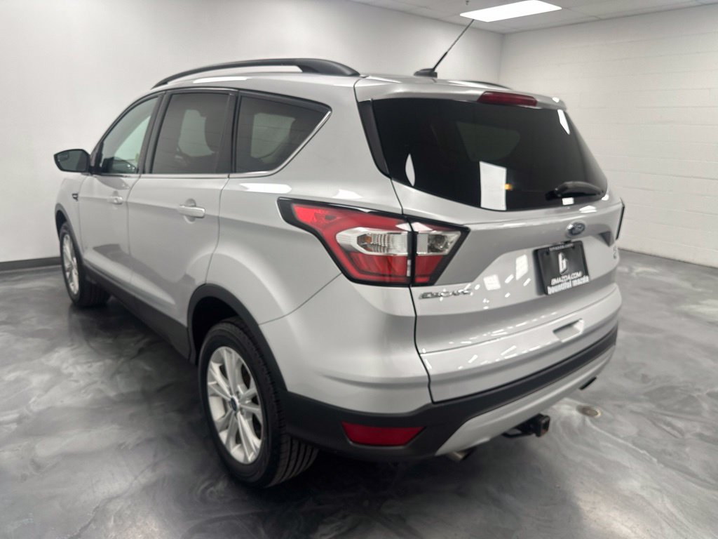 Used 2018 Ford Escape SE AWD/4WD image 9