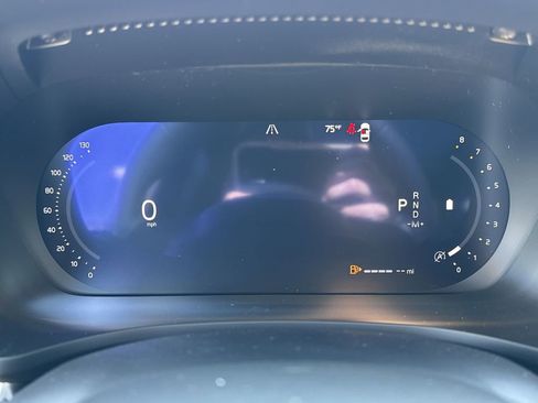 New 2026 Volvo V60 B5 Cross Country Ultra w/ Protection Package Premier image 21