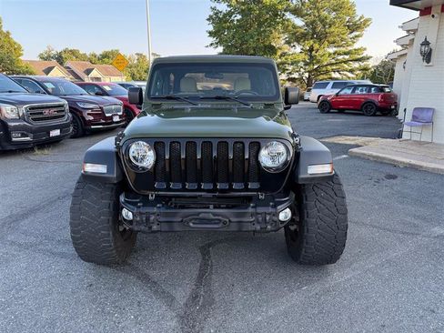 Used 2020 Jeep Wrangler Sport AWD/4WD image 2