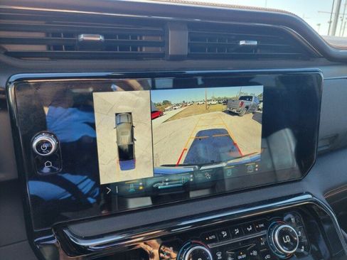 Used 2023 GMC Sierra 1500 AT4 w/ AT4 Premium Package image 22