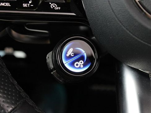 Used 2024 Mercedes-Benz CLE 53 AMG 4MATIC image 35