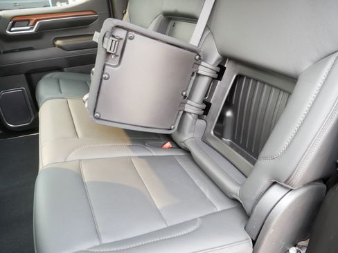Used 2023 GMC Sierra 1500 Denali AWD/4WD image 37