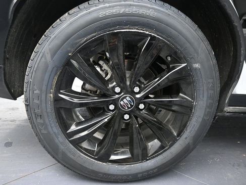 Used 2024 Buick Envista Sport Touring w/ Convenience I Package FWD image 32