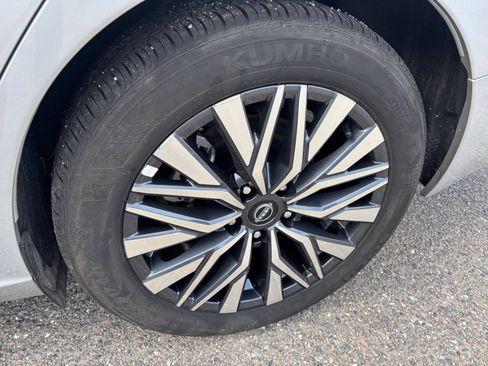 Used 2026 Nissan Altima 2.5 SV FWD image 30