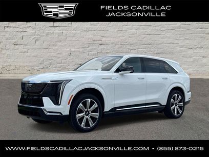 Certified 2025 Cadillac Escalade IQ Luxury 2 w/ LPO, Premium Carpet Package