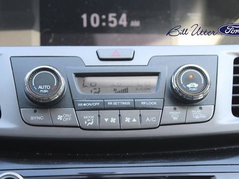 Used 2016 Honda Odyssey SE image 20