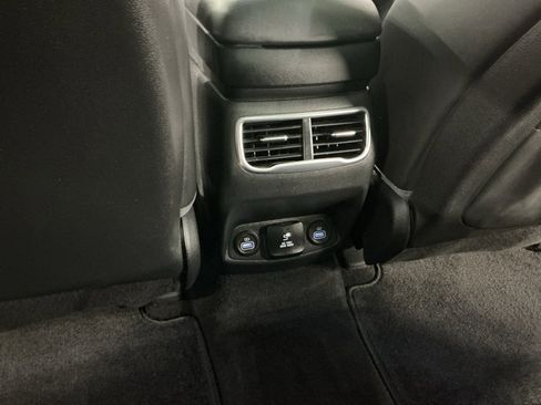 Used 2021 Hyundai Santa Fe Calligraphy image 12