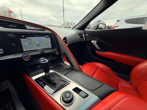 Used 2016 Chevrolet Corvette Z06 w/ 2LZ Preferred Equipment Group image 25