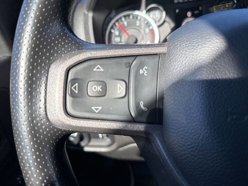 Used 2024 RAM 2500 Tradesman w/ Chrome Appearance Group image 22