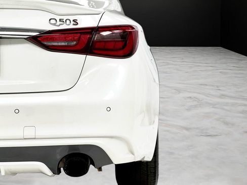 Used 2018 INFINITI Q50 Red Sport 400 image 15