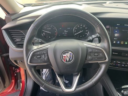 Used 2023 Buick Envision Preferred image 19