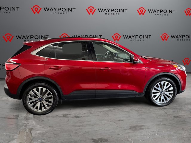Used 2020 Ford Escape Titanium AWD/4WD image 8