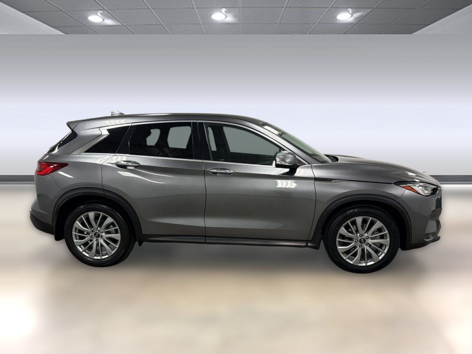 Used 2023 INFINITI QX50 Pure AWD/4WD image 8