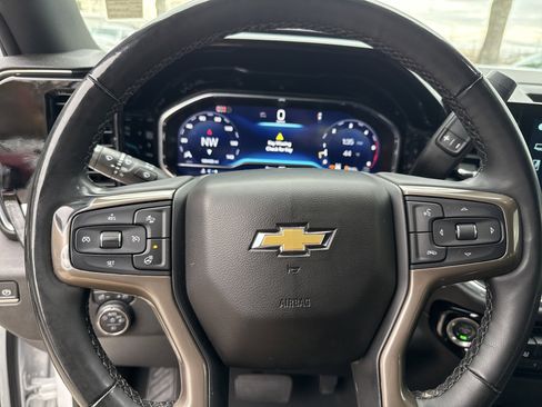 Used 2024 Chevrolet Silverado 2500 High Country w/ Technology Package image 27