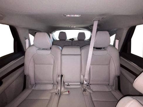 Used 2018 Acura MDX SH-AWD w/ Technology Package image 23