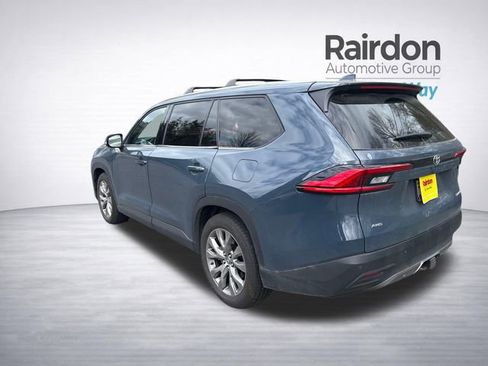 Used 2024 Toyota Grand Highlander Limited image 6