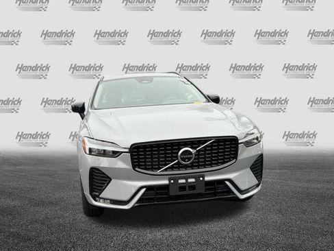 Certified 2025 Volvo XC60 B5 Plus image 43