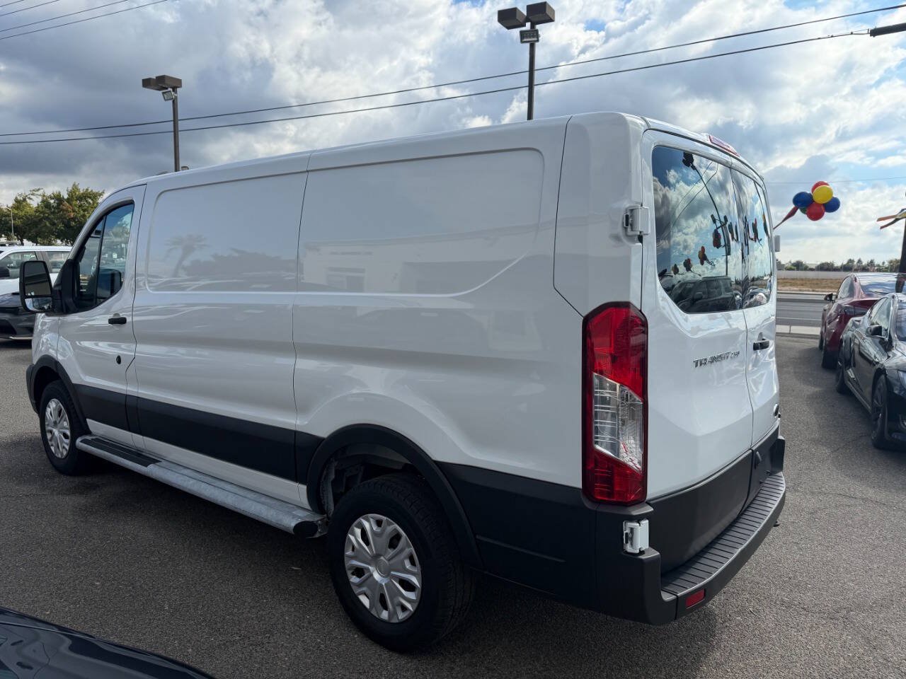 Used 2025 Ford Transit 250 Low Roof w/ Exterior Upgrade Package RWD image 8