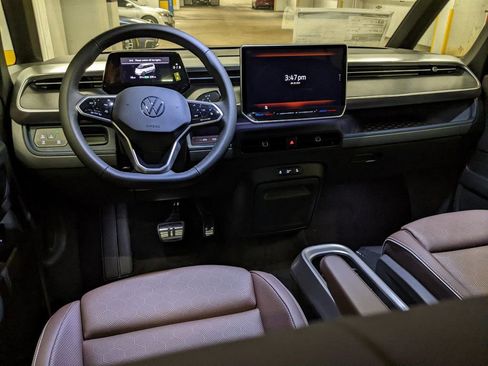 New 2025 Volkswagen ID. Buzz Pro S image 12