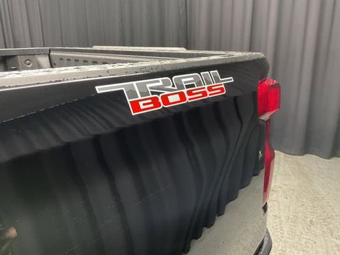 New 2026 Chevrolet Silverado 1500 LT Trail Boss w/ LPO, Dark Essentials Package image 5