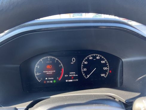 Used 2024 Honda CR-V EX image 8