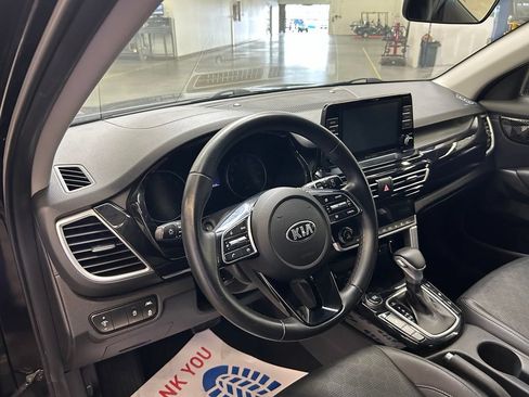 Used 2021 Kia Seltos EX AWD/4WD image 20