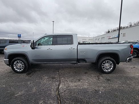 Used 2024 Chevrolet Silverado 3500 LTZ w/ LTZ Convenience Package image 5