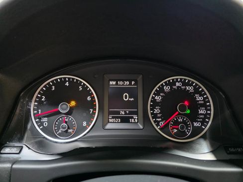 Used 2014 Volkswagen Tiguan R-Line FWD image 36