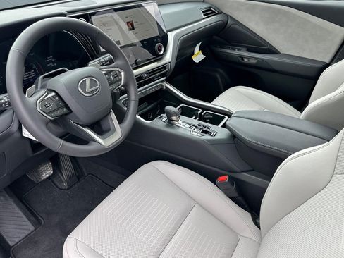 New 2026 Lexus TX 350 AWD image 4