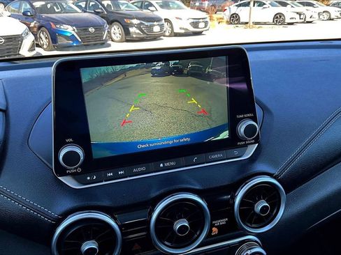 Used 2024 Nissan Sentra SV image 15