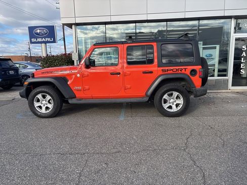 Used 2018 Jeep Wrangler Unlimited Sport S image 14