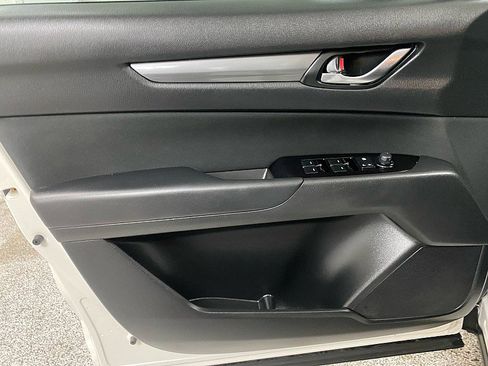 Used 2020 MAZDA CX-5 Sport image 10