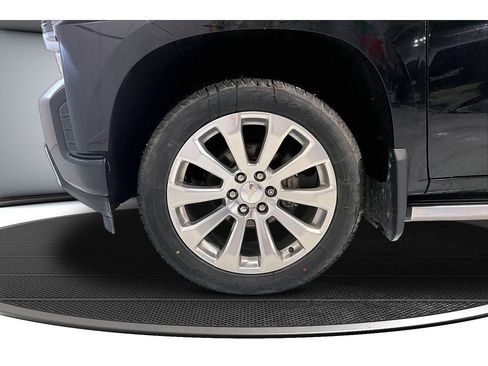Used 2019 Chevrolet Silverado 1500 High Country AWD/4WD image 11