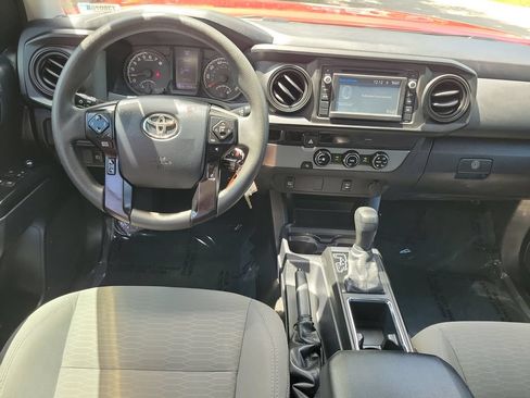 Used 2018 Toyota Tacoma SR w/ SR Convenience Package RWD image 22