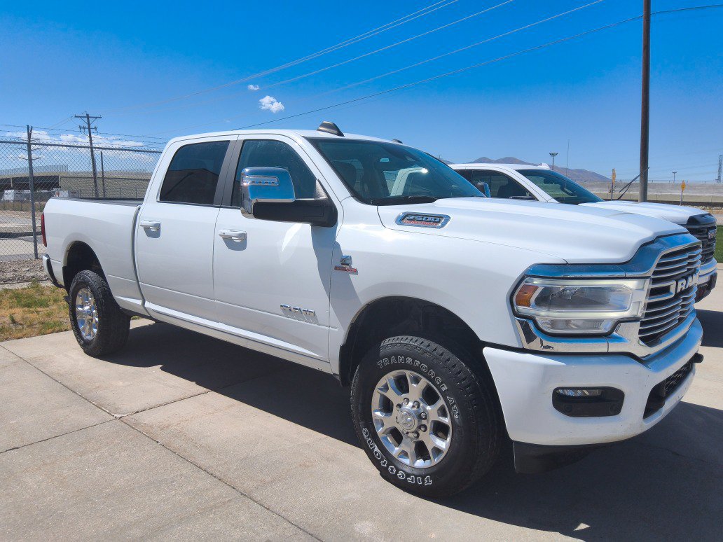 Used 2024 RAM 2500 Laramie w/ Safety Group AWD/4WD image 1