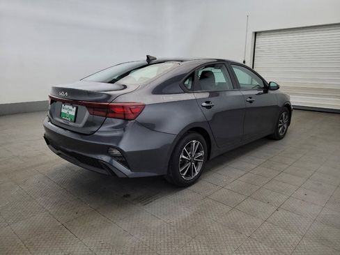 Used 2023 Kia Forte LXS w/ LXS Technology Package FWD image 9
