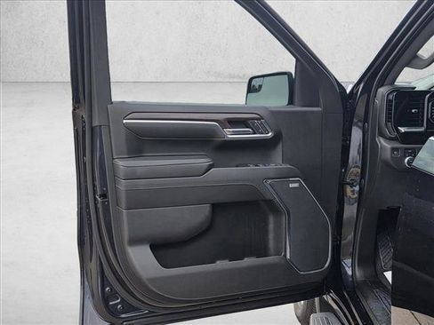 Used 2023 GMC Sierra 1500 SLT w/ SLT Premium Package AWD/4WD image 13