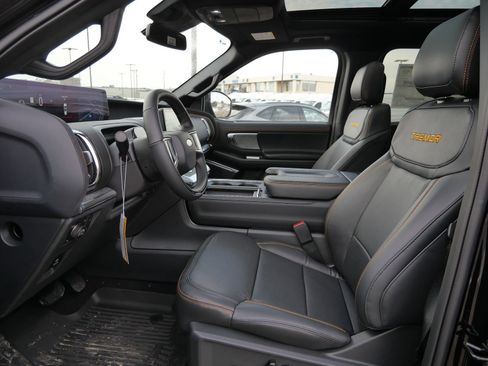 New 2025 Ford Expedition Tremor image 6