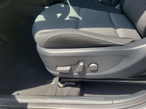 Certified 2025 Kia Soul EX FWD image 14