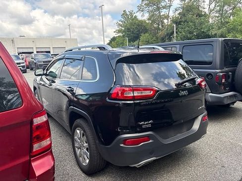 Used 2017 Jeep Cherokee Limited AWD/4WD image 14