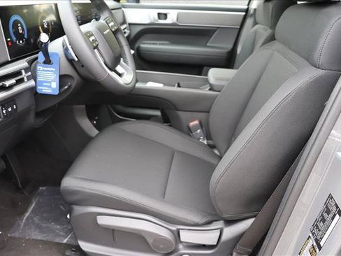 New 2026 Hyundai Santa Fe SE AWD/4WD image 11