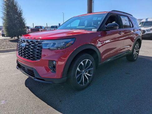 New 2026 Ford Explorer ST-Line image 8