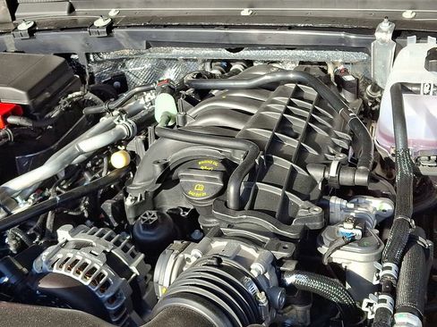 New 2026 Jeep Gladiator Sport AWD/4WD image 20