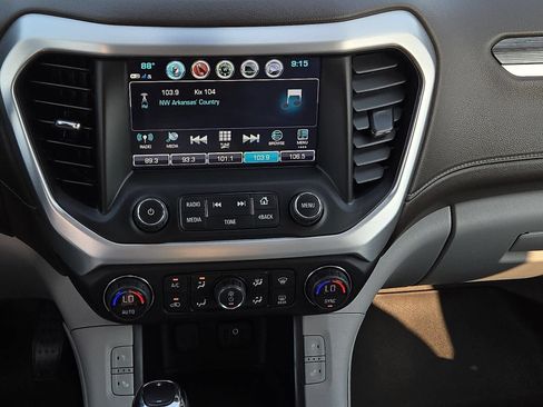 Used 2019 GMC Acadia SLT FWD image 14